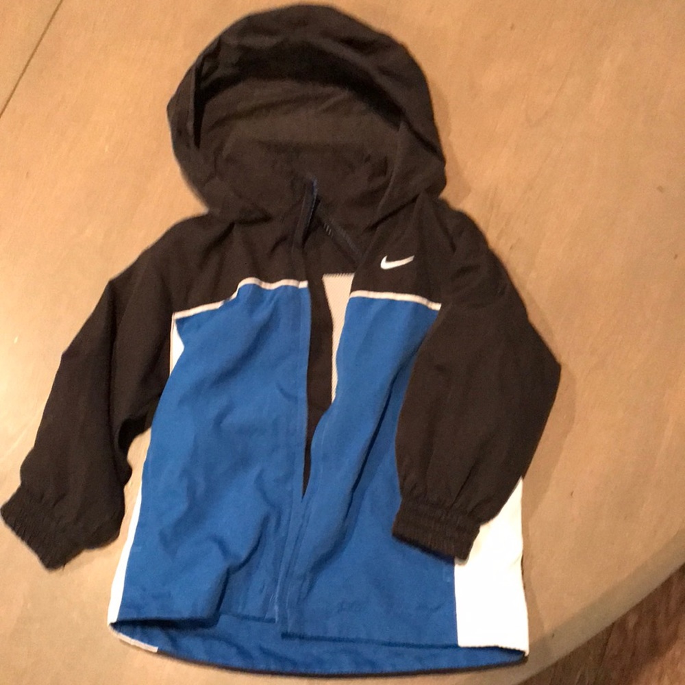 Nike windbreaker jacket 24M